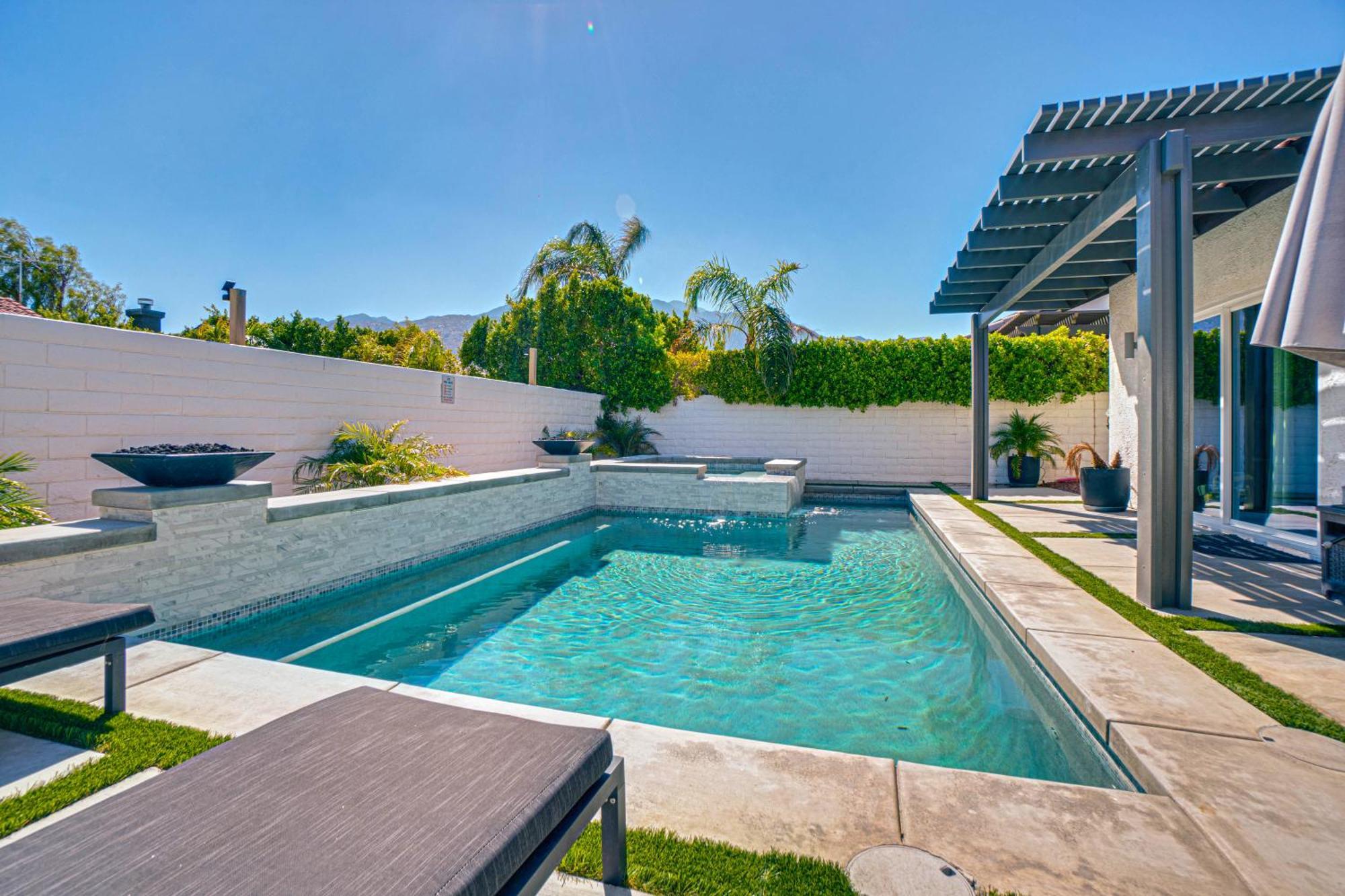 Str 5168 Oasis Newly Reno With Pool Hébergement de vacances *
